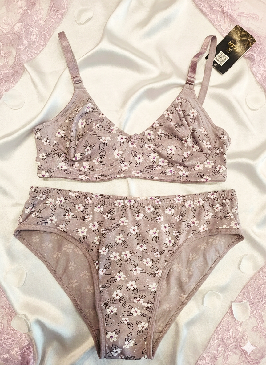 Non- padded Lavender Lily set